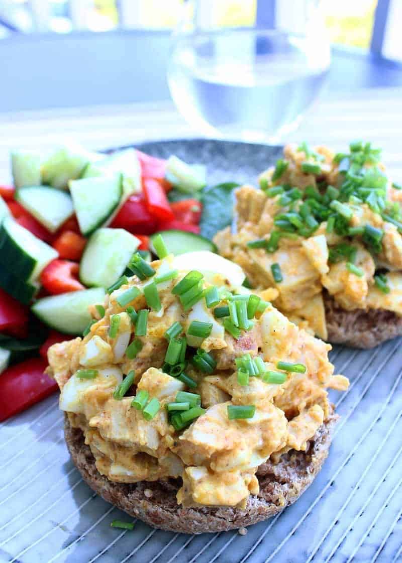 Diabetic lunches featuring egg salad on bread