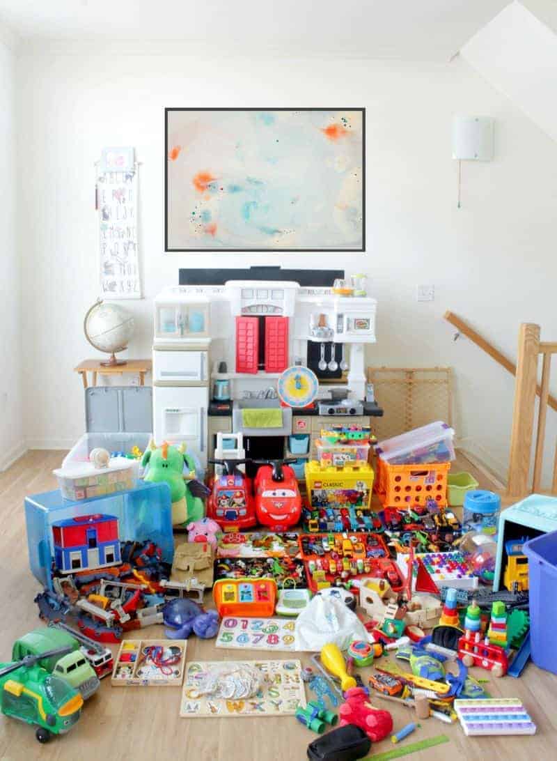 decluttering kids toys