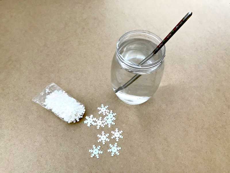 Stirring the glycerin in calming bottle