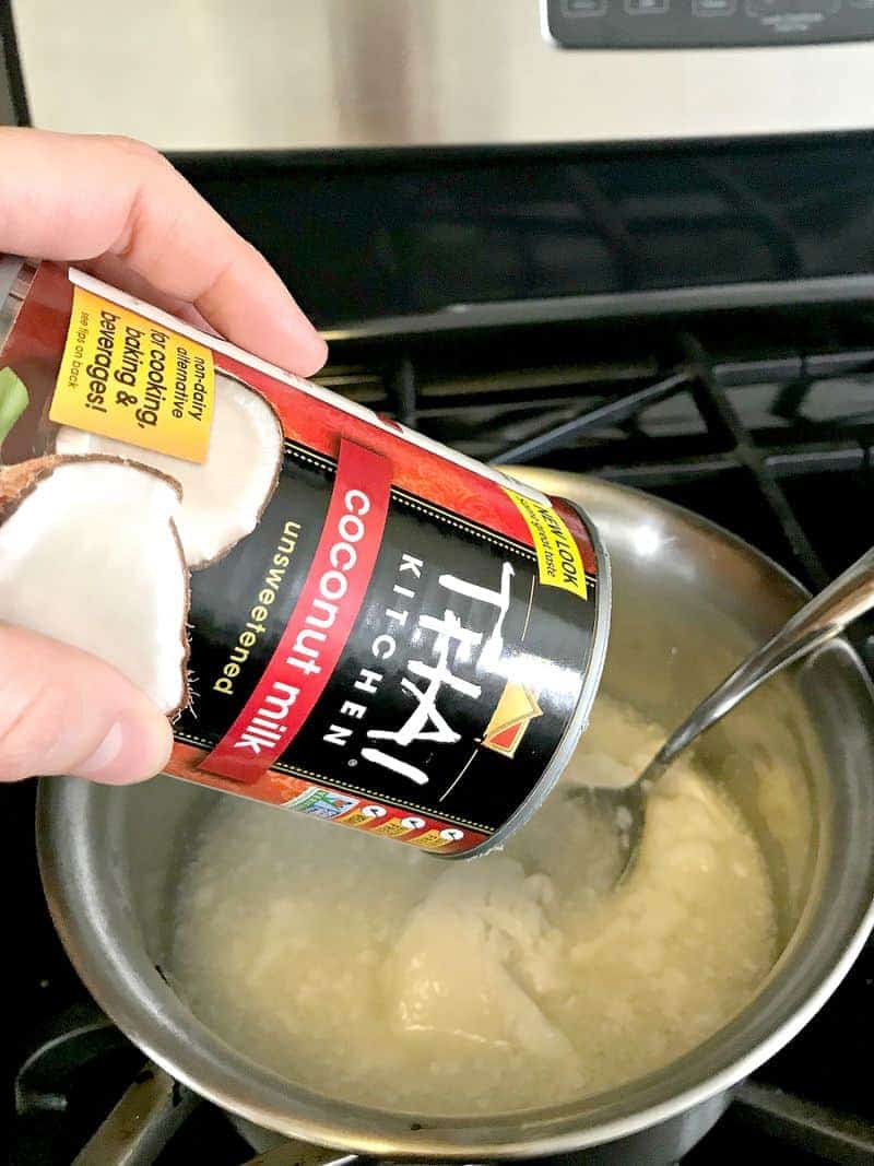 Pouring coconut milk for edible ornaments