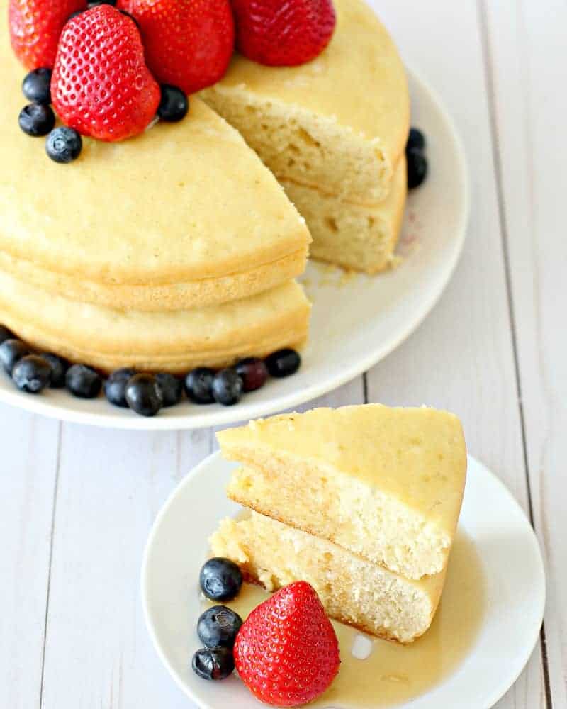 Cutting giant rice cooker pancakes