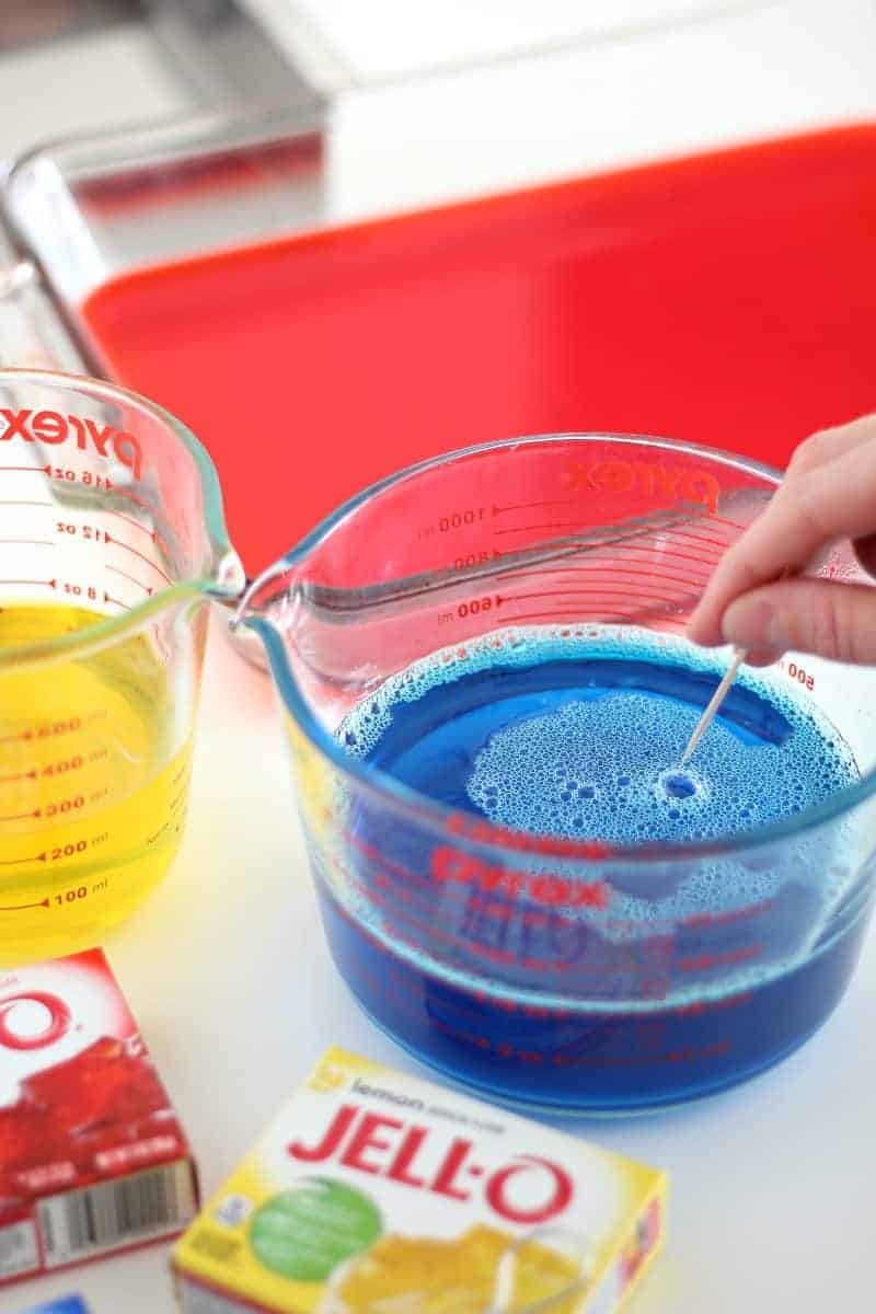 Popping bubbles in Jello